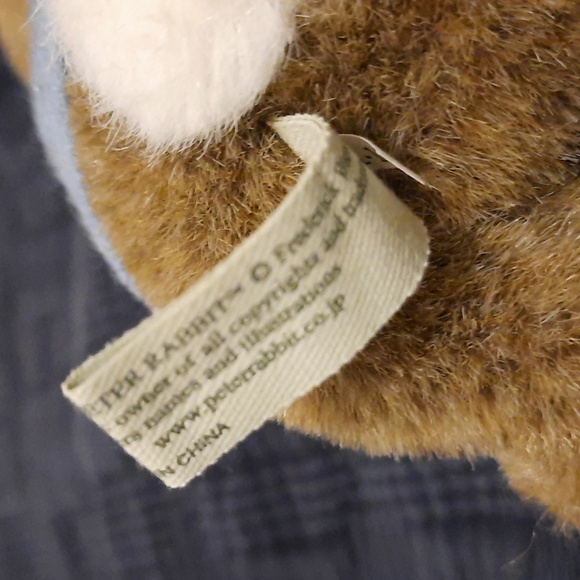Beatrix Potter Peter Rabbit Classic Stuffed Animal Plush - Picture 4 of 4